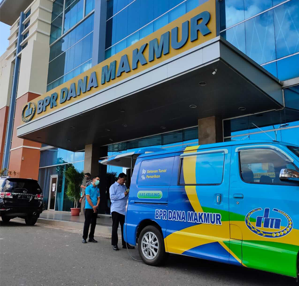 Mobil Kas BPR Dana Makmur